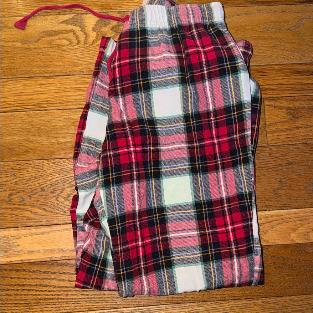 Old Navy Plaid Women’s Pajamas
